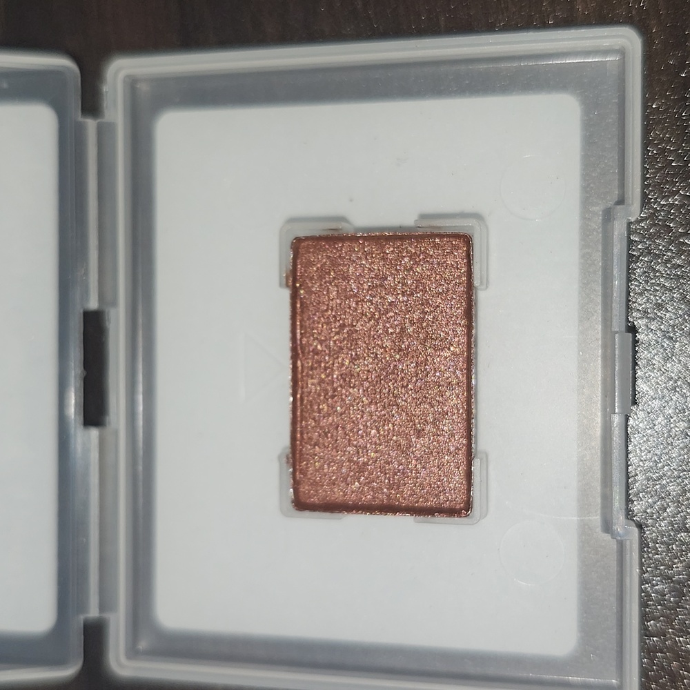 Mary Kay eyeshadow cooper glow
